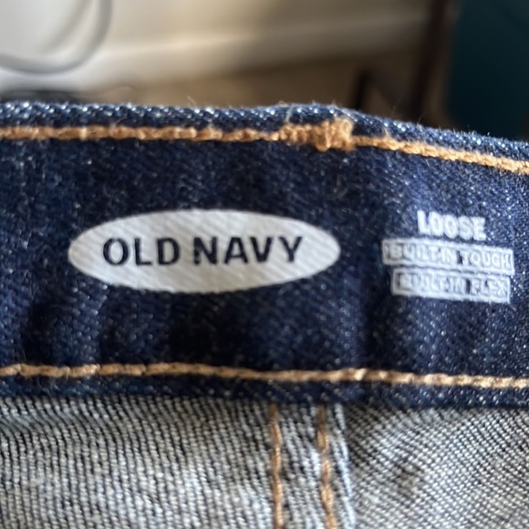 Old Navy loose , built in tough, built in flex - Picture 11 of 16